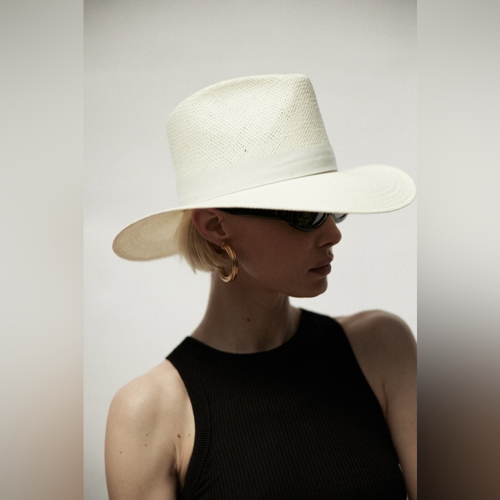 Janessa Leone Elegant White Packable Straw Women's Hat